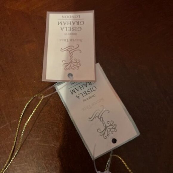 Set Of 2 Gisella Graham London Ballet Dancer Ornaments With Gold Wings & Dresses - Picture 4 of 10